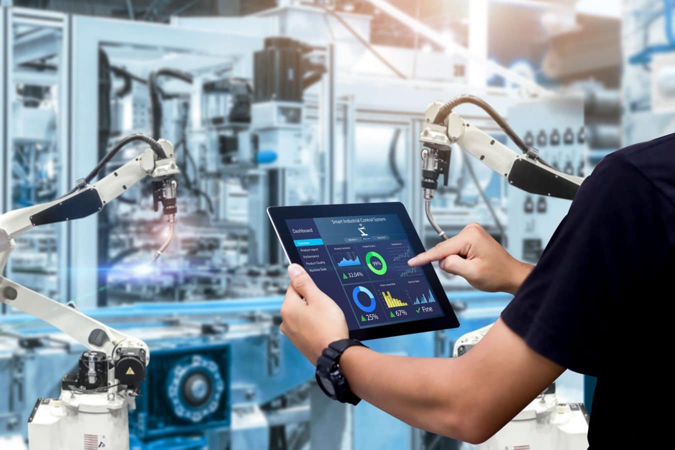 IIoT tablet in automation space